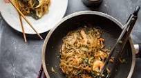 Japchae (Korean Sweet Potato Glass Noodle Stir-fry) Japchae (Korean Sweet Potato Glass Noodle Stir-fry)