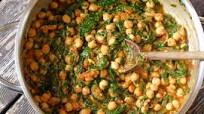 Chana Saag (chickpeas and spinach cooked in warm spices) Chana Saag (chickpeas and spinach cooked in warm spices)