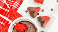 Heart Shaped Chocolate Dipped Strawberries Heart Shaped Chocolate Dipped Strawberries