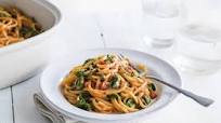 One-pot tomato and mascarpone linguine One-pot tomato and mascarpone linguine