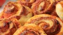 Homemade Pizza Rolls with Ham and Cheese Homemade Pizza Rolls with Ham and Cheese