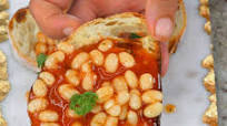 Homemade British Baked Beans (GF & Vegan Breakfast Beans Recipes!) Homemade British Baked Beans (GF & Vegan Breakfast Beans Recipes!)