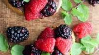 Chocolate Hazelnut Berry Bruschetta Chocolate Hazelnut Berry Bruschetta