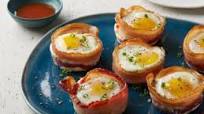 Whole30 Bacon and Egg Cups Whole30 Bacon and Egg Cups