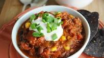 Smoky Barbecue Chili with Vegan Sour Cream Smoky Barbecue Chili with Vegan Sour Cream