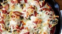 Stuffed Shells with Meat, Cheese and Spinach Stuffed Shells with Meat, Cheese and Spinach