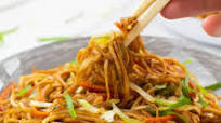 Vegan Vegetable Chow Mein Vegan Vegetable Chow Mein