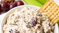 Tuna Salad with Greek Yogurt Tuna Salad with Greek Yogurt