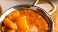 Keri nu Shaak (Mango Curry) Keri nu Shaak (Mango Curry)