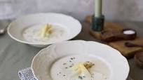 White asparagus soup White asparagus soup