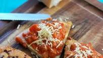 Sausage & Pepperoni Pizza Bruschetta Sausage & Pepperoni Pizza Bruschetta