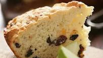 Skillet Irish Soda Bread Served With Cheddar and Apples Skillet Irish Soda Bread Served With Cheddar and Apples