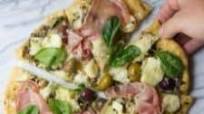 Mediterranean Flatbread Pizza Mediterranean Flatbread Pizza