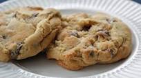 (Lower-Fat) Chocolate Chip Cookies (Lower-Fat) Chocolate Chip Cookies