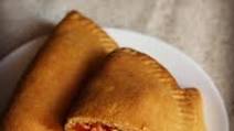 Classic Calzone Recipe (Vegetarian) Classic Calzone Recipe (Vegetarian)