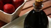 Strawberry Balsamic Vinegar Strawberry Balsamic Vinegar