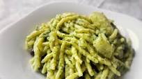 Basil pesto pasta: how to make the authentic italian recipe Basil pesto pasta: how to make the authentic italian recipe