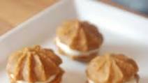 Pumpkin Whoopie Pies with Maple Cream Cheese Filling Pumpkin Whoopie Pies with Maple Cream Cheese Filling