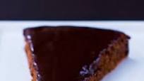 Refined Sugar Free Chocolate Cake | Vegan, GF Options Refined Sugar Free Chocolate Cake | Vegan, GF Options