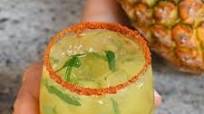 Fresh Pineapple Orange Juice (With or Without Juicer) Fresh Pineapple Orange Juice (With or Without Juicer)