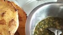 Palak ka saag with makki ki roti and mooli ki sabzi Palak ka saag with makki ki roti and mooli ki sabzi