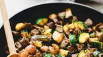 Quick Beef and Zucchini Skillet (Meal-Prep) Quick Beef and Zucchini Skillet (Meal-Prep)
