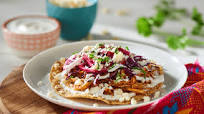 Tostadas de Tinga de Pavo Tostadas de Tinga de Pavo