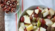Autumn Fruit Salad with Cinnamon Greek Yogurt Dressing Autumn Fruit Salad with Cinnamon Greek Yogurt Dressing