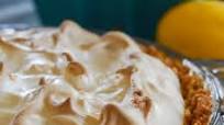Lemon Icebox Pie with Marshmallow Meringue - Lemon Pie Receta Lemon Icebox Pie with Marshmallow Meringue - Lemon Pie Receta