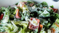 Green Salad with Healthy Yogurt Dressing Green Salad with Healthy Yogurt Dressing