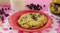 Triple Chocolate Chunk Cookies Triple Chocolate Chunk Cookies