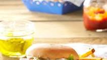 Air-Fryer Herb and Cheese-Stuffed Burgers Air-Fryer Herb and Cheese-Stuffed Burgers