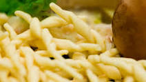 mushroom-zucchini-pasta mushroom-zucchini-pasta
