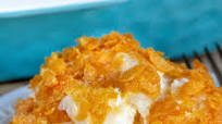 Cheesy Potatoes (Funeral Potatoes) Cheesy Potatoes (Funeral Potatoes)
