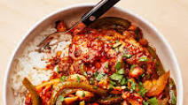Poul Ak Nwa (Chicken With Cashews) Poul Ak Nwa (Chicken With Cashews)