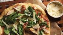 Arugula and Parmesan Pizza Arugula and Parmesan Pizza