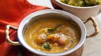Tamil Nadu Style Vengaya Sambar Recipe - Pearl Onion Sambar Tamil Nadu Style Vengaya Sambar Recipe - Pearl Onion Sambar