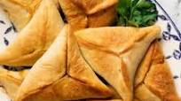 Spinach Fatayer (Lebanese spinach pies) Spinach Fatayer (Lebanese spinach pies)