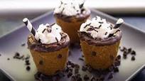 Mudslide Jello Shots in Cookie Shot Glasses Mudslide Jello Shots in Cookie Shot Glasses