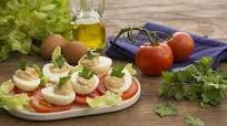 Uova farcite al prosciutto Uova farcite al prosciutto