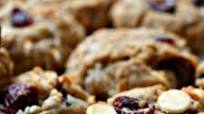 Coconut Oil White Chocolate + Chocolate Chip Cookies Coconut Oil White Chocolate + Chocolate Chip Cookies