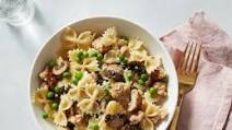 Farfalle with Turkey Sausage, Peas and Mushrooms Farfalle with Turkey Sausage, Peas and Mushrooms