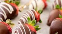 Chocolate Covered Strawberries Chocolate Covered Strawberries