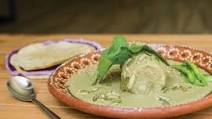 Pressure Cooker Authentic Green Mole with Chicken (Mole Verde) Pressure Cooker Authentic Green Mole with Chicken (Mole Verde)