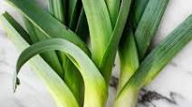 How to Cut and Cook Leeks How to Cut and Cook Leeks
