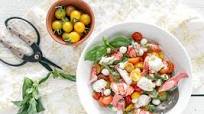 Lobster Caprese Salad Lobster Caprese Salad