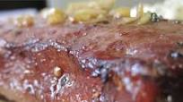 Sirloin Steak with Garlic Butter Sirloin Steak with Garlic Butter