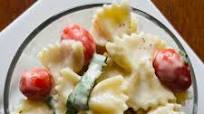 Creamy Caprese Pasta Salad with Homemade Dressing Creamy Caprese Pasta Salad with Homemade Dressing