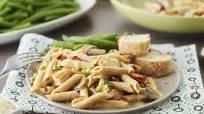 Cheesy Chicken & Broccoli Pasta Meal Idea Cheesy Chicken & Broccoli Pasta Meal Idea