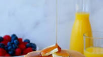 Light and Fluffy Buttermilk Pancakes Light and Fluffy Buttermilk Pancakes